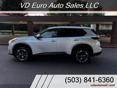 2025 Nissan Rogue SV - Photo 8 - Portland, OR 97218