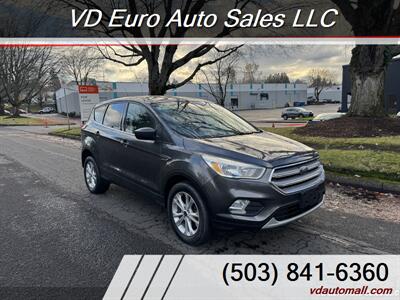 2019 Ford Escape SE   - Photo 4 - Portland, OR 97218