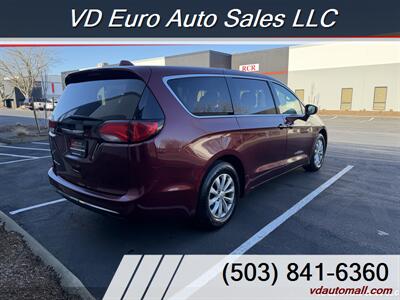 2018 Chrysler Pacifica Touring Plus - Photo 6 - Portland, OR 97218