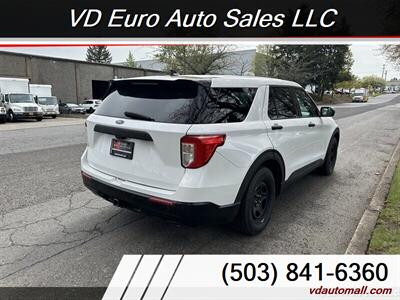 2020 Ford Explorer Police Interceptor U   - Photo 3 - Portland, OR 97218