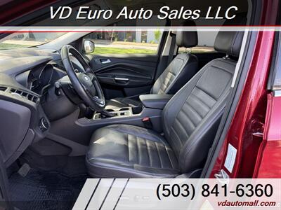 2017 Ford Escape Titanium  AWD! Clean title! - Photo 17 - Portland, OR 97218