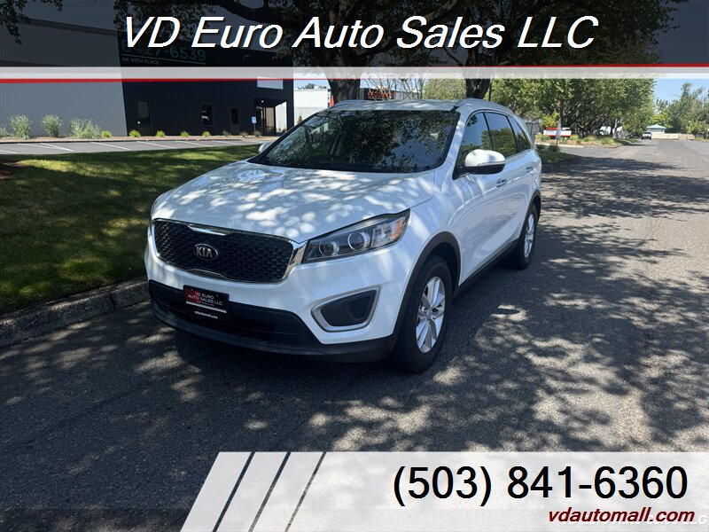 2017 Kia Sorento L  Clean title! - Photo 1 - Portland, OR 97218