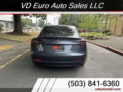 2018 Tesla Model 3 Long Range  AWD LONG RANGE! - Photo 6 - Portland, OR 97218