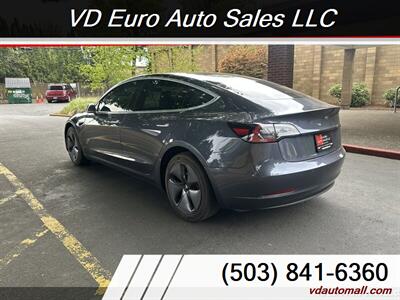 2018 Tesla Model 3 Long Range  AWD LONG RANGE! - Photo 7 - Portland, OR 97218