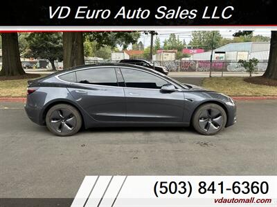 2018 Tesla Model 3 Long Range  AWD LONG RANGE! - Photo 4 - Portland, OR 97218