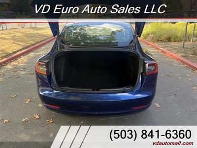 2021 Tesla Model 3 Standard Range Plus - Photo 16 - Portland, OR 97218