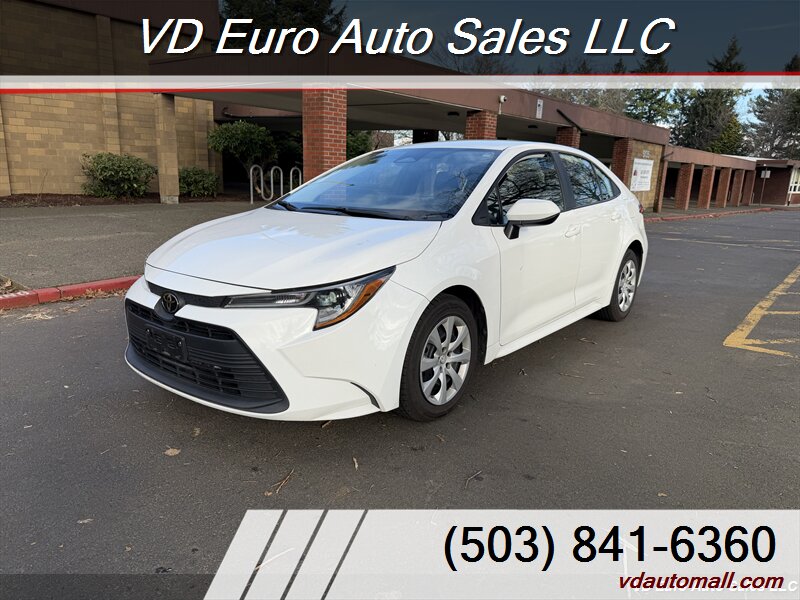 2023 Toyota Corolla LE  -CLEAN TITLE!