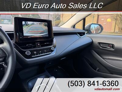 2023 Toyota Corolla LE -CLEAN TITLE! - Photo 12 - Portland, OR 97218