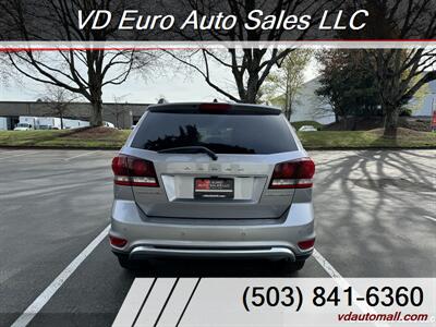 2020 Dodge Journey Crossroad  7 passengers - Photo 5 - Portland, OR 97218