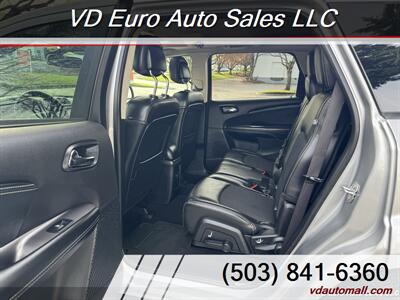 2020 Dodge Journey Crossroad  7 passengers - Photo 15 - Portland, OR 97218