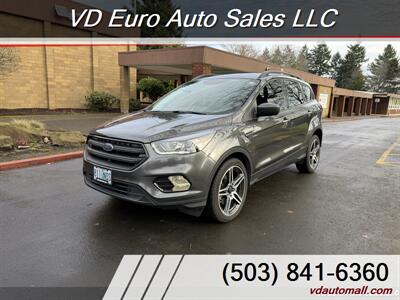 2019 Ford Escape SEL  4X4 - Photo 1 - Portland, OR 97218