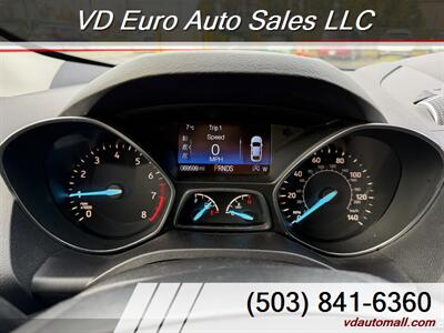 2019 Ford Escape SEL  4X4 - Photo 17 - Portland, OR 97218