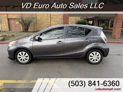 2013 Toyota Prius c One   - Photo 9 - Portland, OR 97218