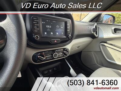 2021 Kia Soul LX  -CLEAN TITLE! - Photo 11 - Portland, OR 97218