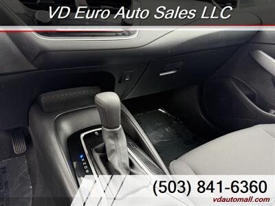 2025 Toyota Corolla LE  -CLEAN TITLE! - Photo 16 - Portland, OR 97218