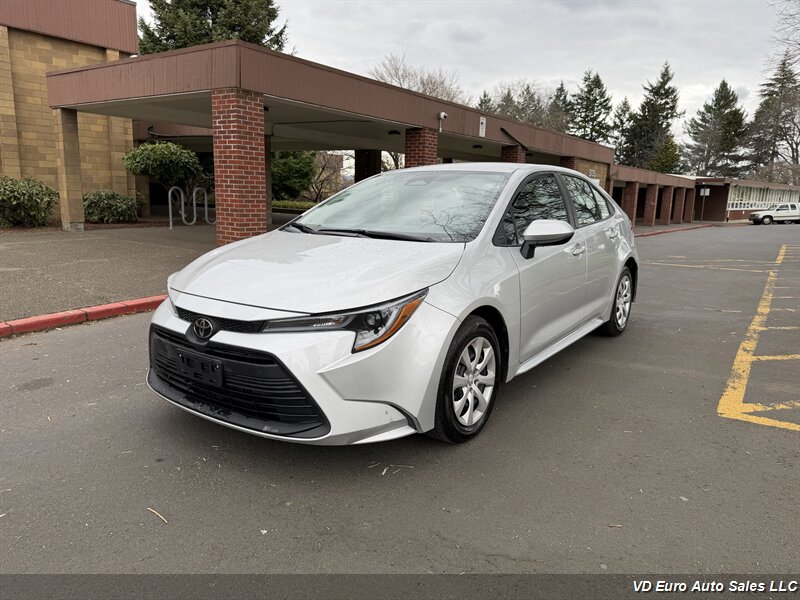 2025 Toyota Corolla LE  -CLEAN TITLE!