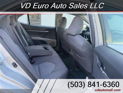 2023 Toyota Camry LE   - Photo 12 - Portland, OR 97218