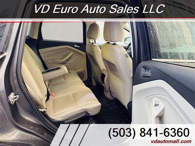2017 Ford Escape SE  AWD - Photo 20 - Portland, OR 97218