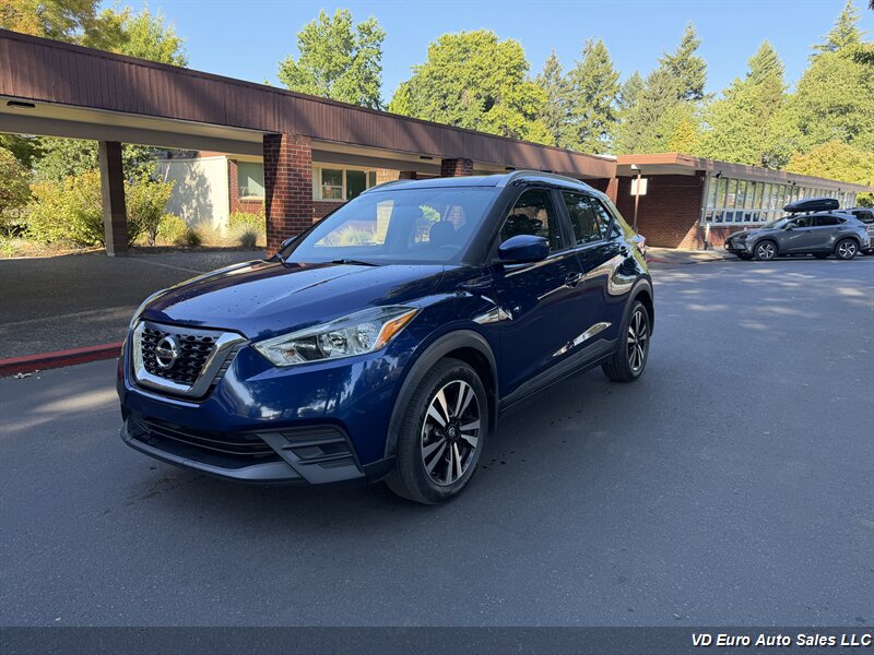 2019 Nissan Kicks S  -CLEAN TITLE!