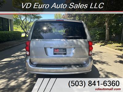 2018 Dodge Grand Caravan SXT   - Photo 7 - Portland, OR 97218