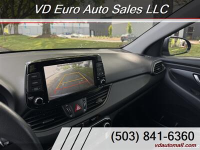 2018 Hyundai ELANTRA GT - Photo 17 - Portland, OR 97218