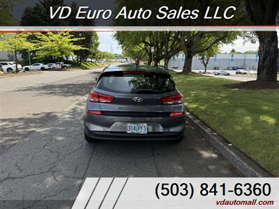 2018 Hyundai ELANTRA GT - Photo 5 - Portland, OR 97218