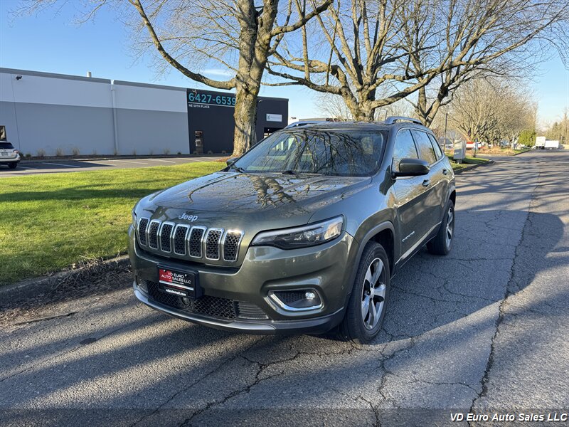 2019 Jeep Cherokee Limited  Clean title! AWD