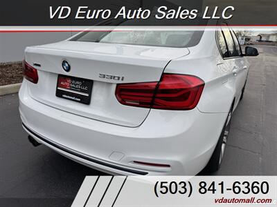 2018 BMW 330i xDrive  AWD! Clean title! - Photo 9 - Portland, OR 97218