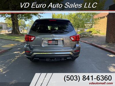 2017 Nissan Pathfinder S Platinum 4x4 -CLEAN TITLE! - Photo 7 - Portland, OR 97218