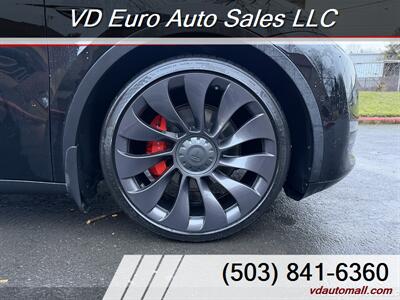 2021 Tesla Model Y Performance AWD - Photo 19 - Portland, OR 97218