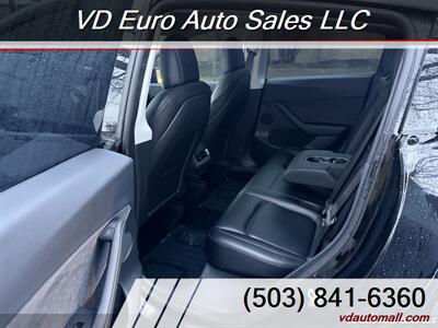 2021 Tesla Model Y Performance AWD - Photo 15 - Portland, OR 97218