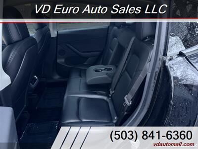 2021 Tesla Model Y Performance AWD - Photo 14 - Portland, OR 97218