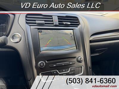 2018 Ford Fusion SE   - Photo 11 - Portland, OR 97218