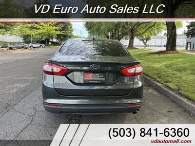 2015 Ford Fusion S  -CLEAN TITLE! - Photo 7 - Portland, OR 97218