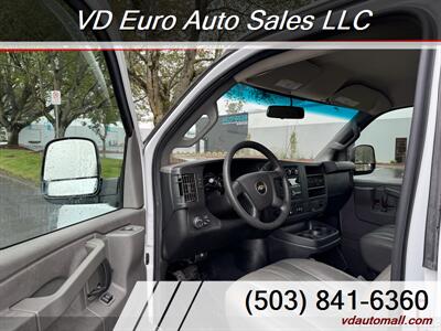 2019 Chevrolet Express 2500  Clean title! - Photo 11 - Portland, OR 97218