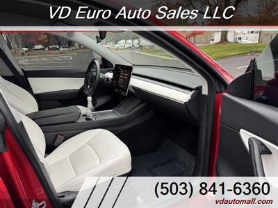 2021 Tesla Model Y Performance  AWD - Photo 26 - Portland, OR 97218