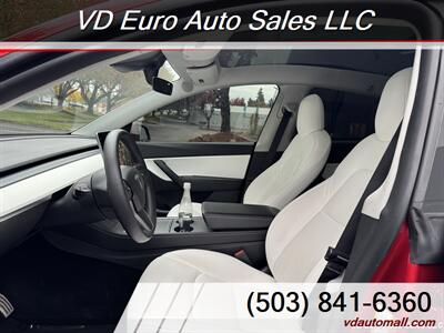 2021 Tesla Model Y Performance  AWD - Photo 17 - Portland, OR 97218