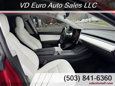 2021 Tesla Model Y Performance  AWD - Photo 27 - Portland, OR 97218