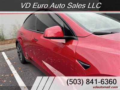 2021 Tesla Model Y Performance  AWD - Photo 11 - Portland, OR 97218