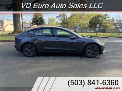 2023 Tesla Model 3   - Photo 5 - Portland, OR 97218
