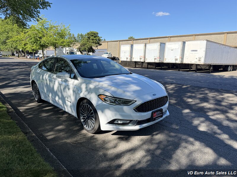 2018 Ford Fusion Titanium  Clea title !