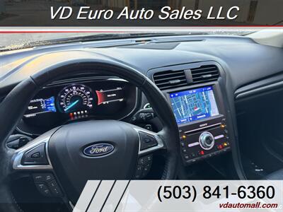 2020 Ford Fusion Titanium  AWD! Clean title ! - Photo 23 - Portland, OR 97218