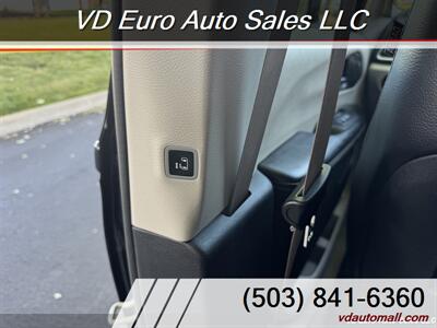 2022 Chrysler Pacifica Touring L  Clean title! - Photo 10 - Portland, OR 97218