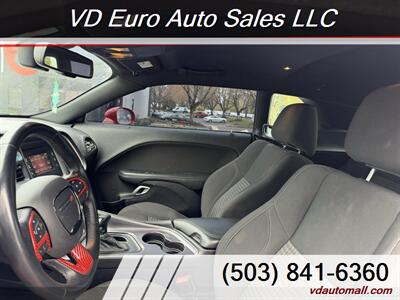 2016 Dodge Challenger SXT  Clean title! - Photo 20 - Portland, OR 97218
