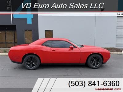 2016 Dodge Challenger SXT  Clean title! - Photo 8 - Portland, OR 97218