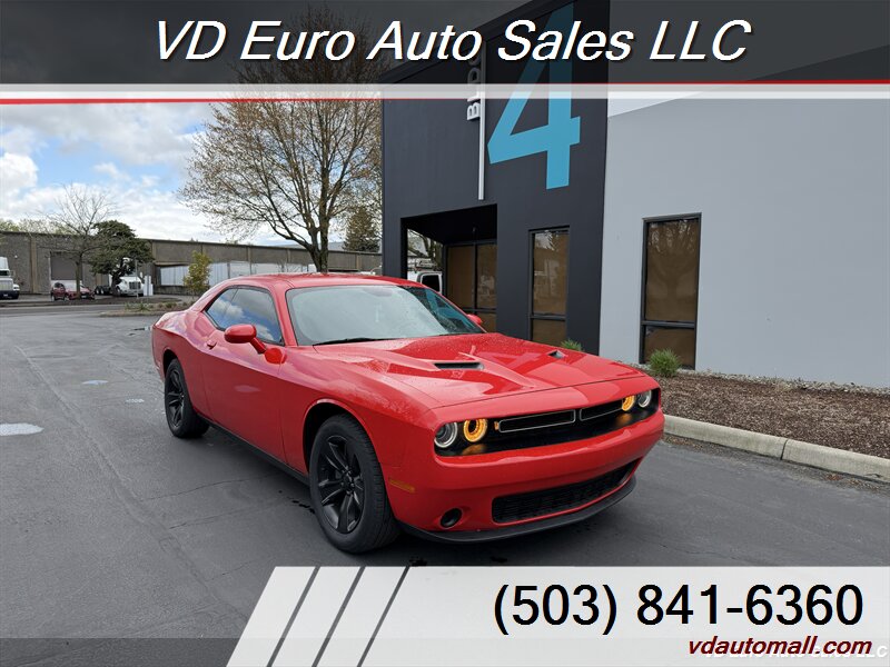 2016 Dodge Challenger SXT  Clean title! - Photo 1 - Portland, OR 97218