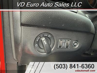 2016 Dodge Challenger SXT  Clean title! - Photo 24 - Portland, OR 97218