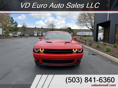 2016 Dodge Challenger SXT  Clean title! - Photo 2 - Portland, OR 97218