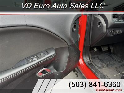 2016 Dodge Challenger SXT  Clean title! - Photo 25 - Portland, OR 97218
