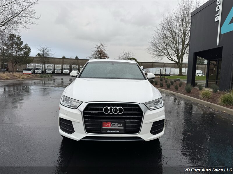 2016 Audi Q3 2.0T quattro Premium Plus  AWD! CLEAN Title !